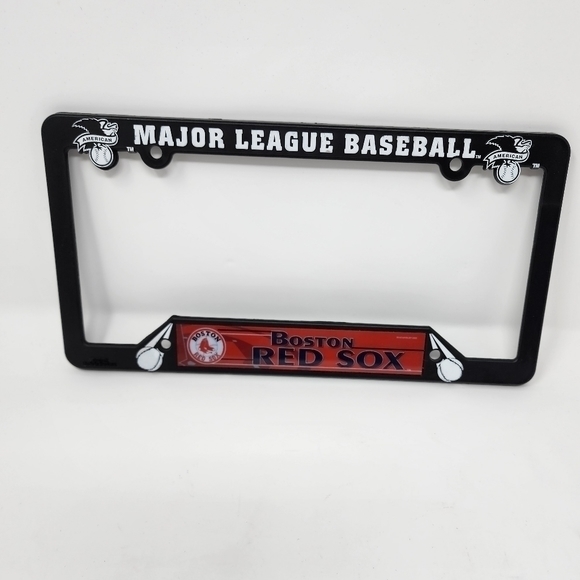 Boston Red Sox Fan Bundle License Plate Holder Pen Keychain Bottle Opener NWOT - Picture 4 of 6